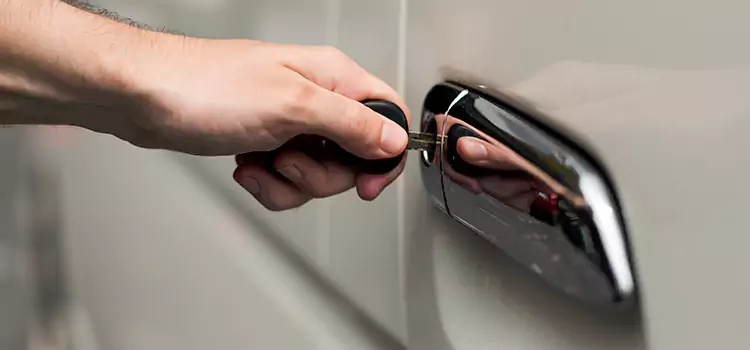 Why Choose Our Auto Locksmith Team in Monroe, MI?